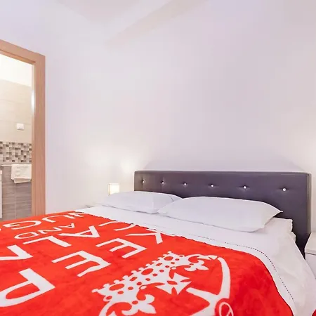 Guest house Inat