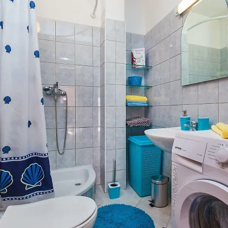 Guest house Inat 3*